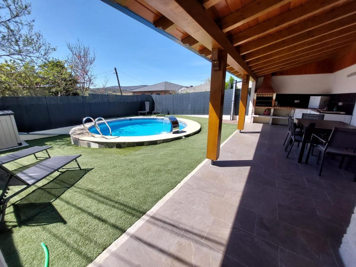 فيلا Casa Con Piscina Y Barbacoa Freixido المظهر الخارجي الصورة
